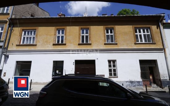 Dom na  sprzedaż Tarnów - Kamienica inwestycyjna tuż obok Rynku w Tarnowie, 837 m2